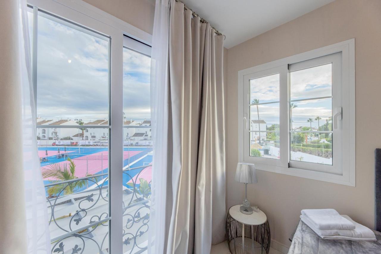Residencia Deportiva RozaRossa Estepona Exterior foto