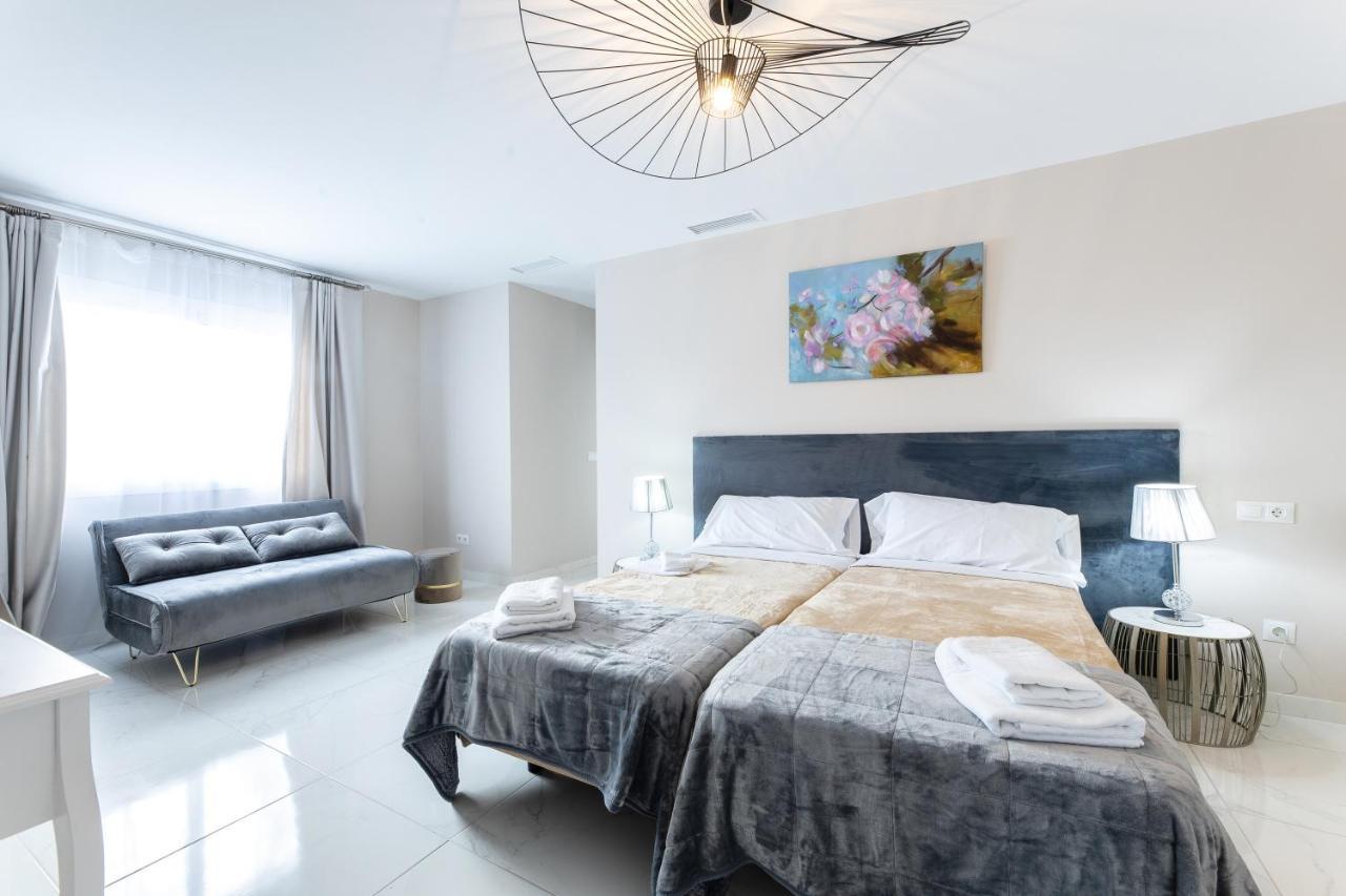 Residencia Deportiva RozaRossa Estepona Exterior foto