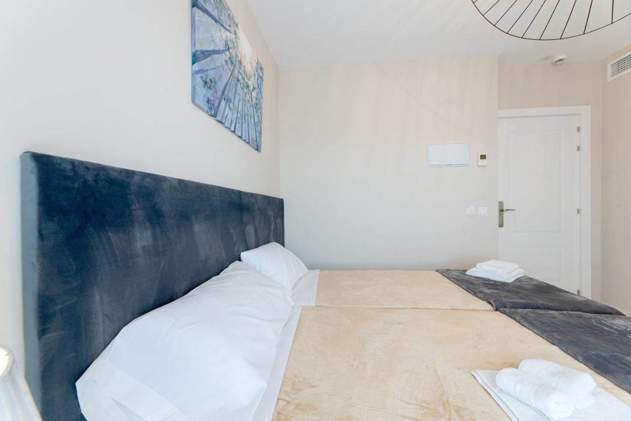 Residencia Deportiva RozaRossa Estepona Exterior foto